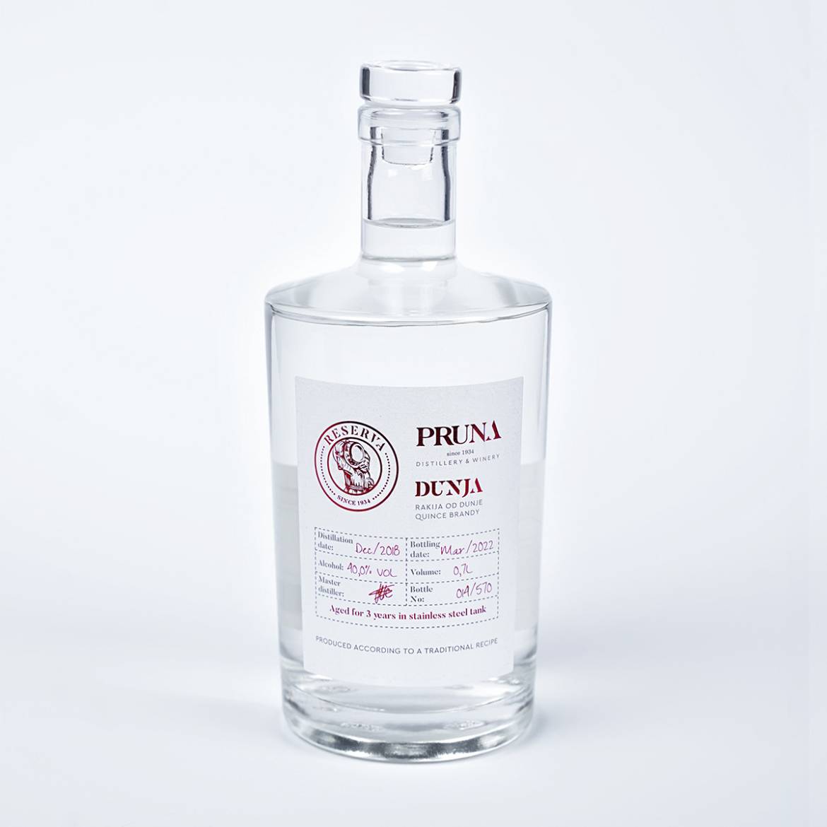 Reserva-rakija-od-dunje-07L-.jpg